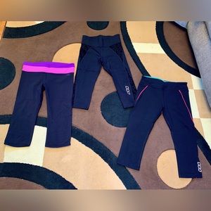 LORNA JANE LOT OF 3 CROPPED LEGGINGS XS / S BLACK